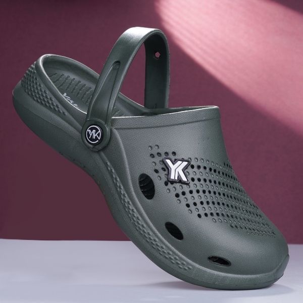 Lightweight Classic Bone Clog for Men